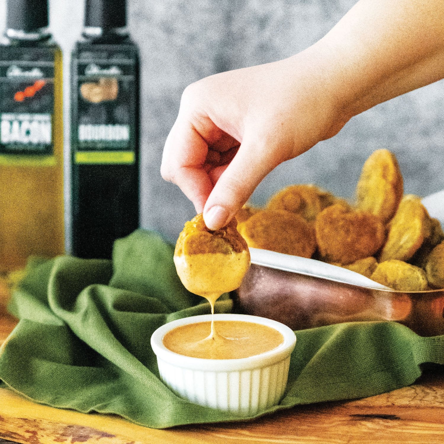 Fried Pickles with Smokehouse Mayo