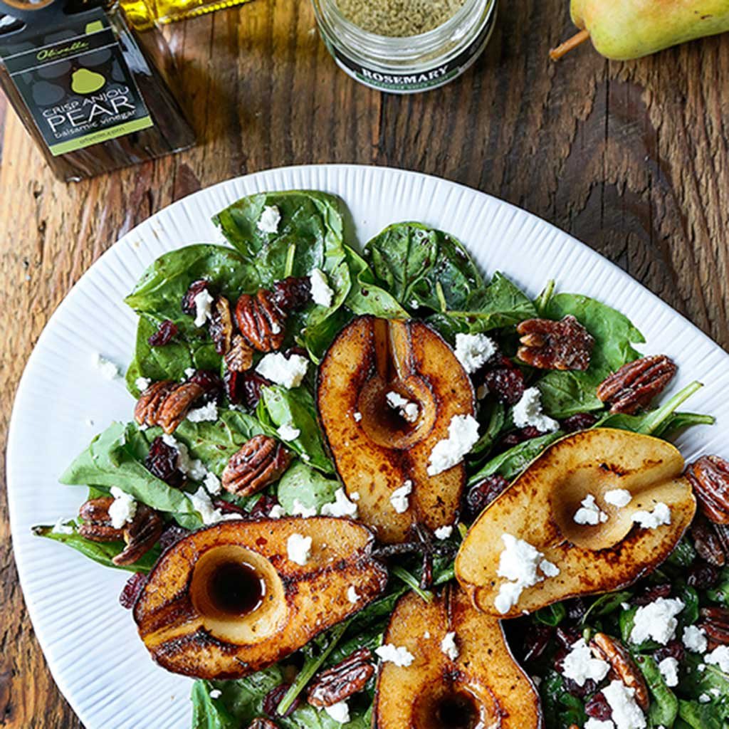 Caramelized Pear & Pecan Salad