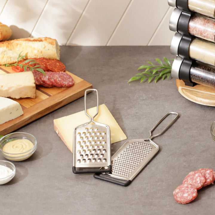 Set of 2 Graters, Course & Medium