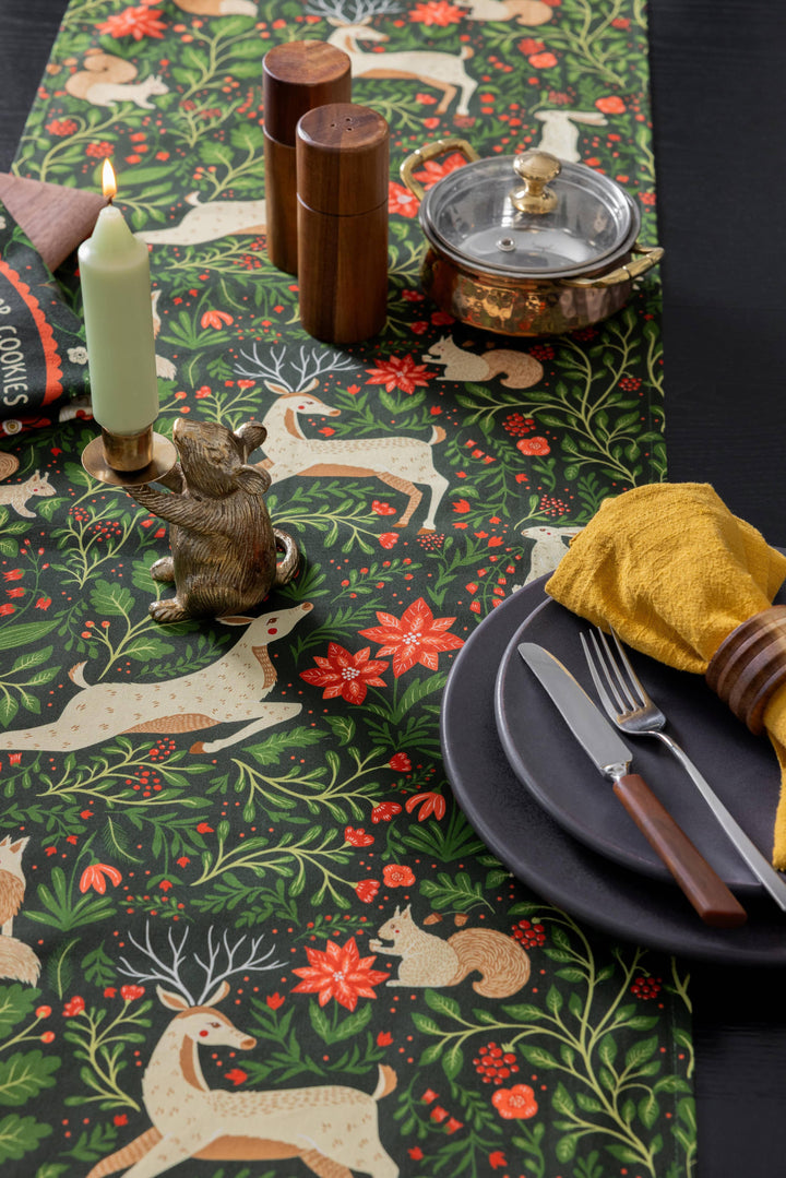 Gingiber - Christmas Forest Table Runner