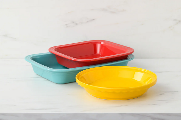 Fiestaware 10 1/4" Deep Dish Pie Baker, 44oz