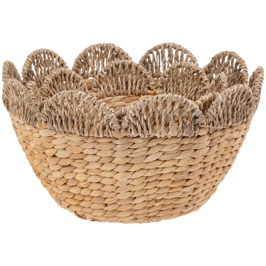 Scalloped Seagrass Bowls