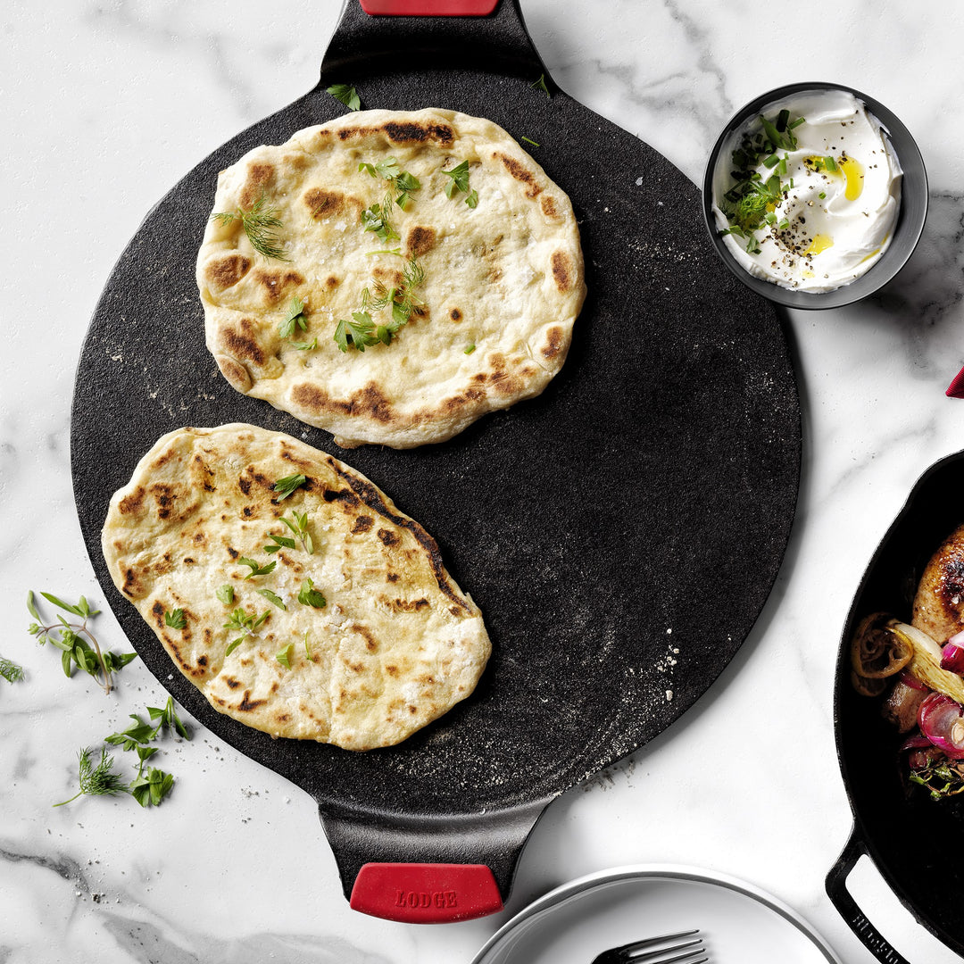 Lodge Seasoned Cast Iron Pizza Pan with Silicone Grips