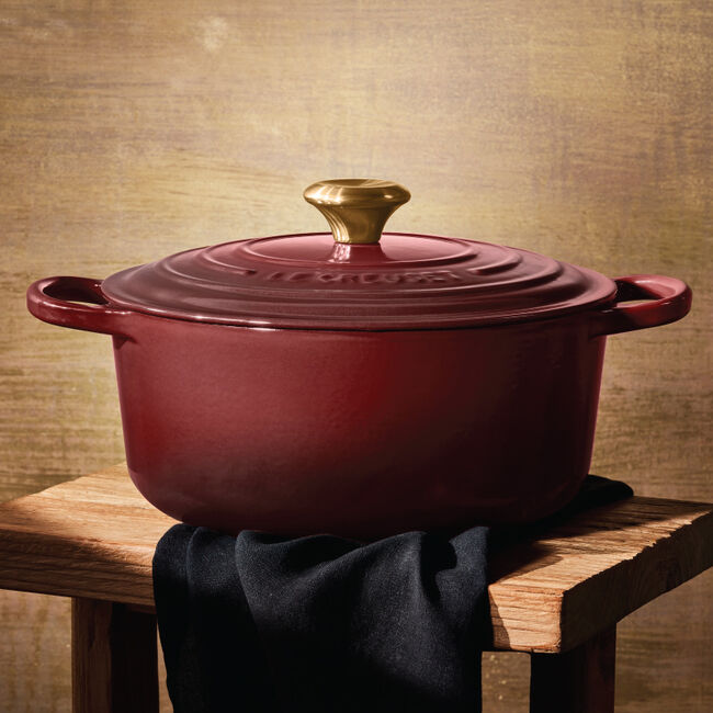 Le Creuset Signature Round Dutch Oven 5.5qt - Rhone