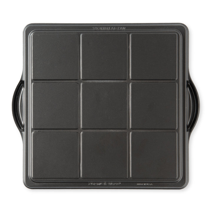 Nordicware English Shortbread Pan