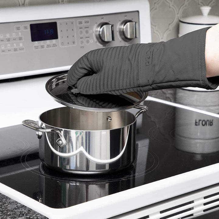 All-Clad Oven Mitt