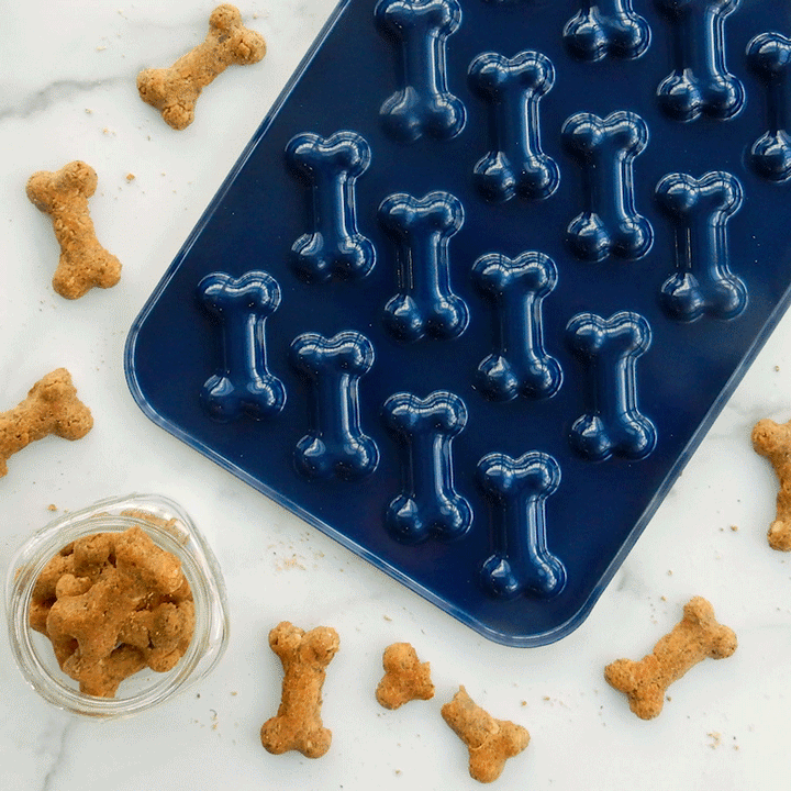 Nordicware Puppy Love Treat Pan