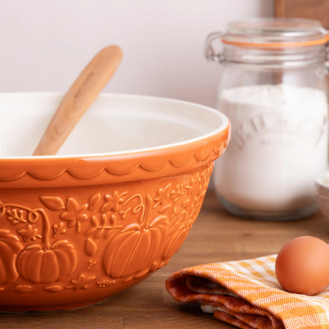 Mason Cash Pumpkin S12 Mixing Bowl, 4.25 Qt.