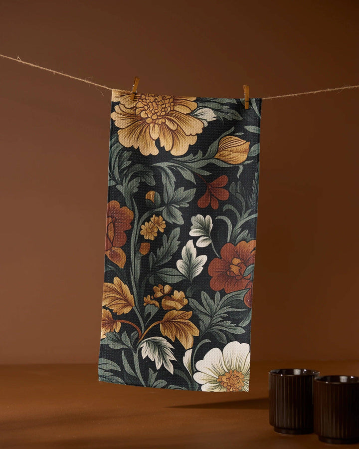Classic Foliage Bar Towel