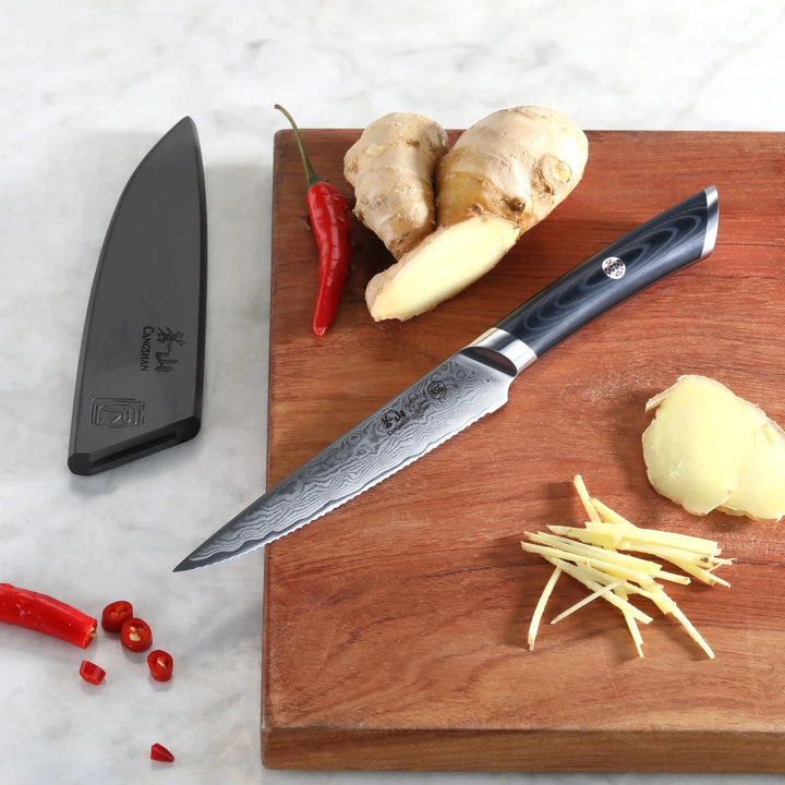 Kuro Series 5" Serrated Utility Knife with Sheath