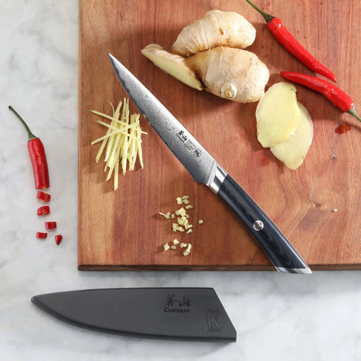 Kuro Series 5" Serrated Utility Knife with Sheath