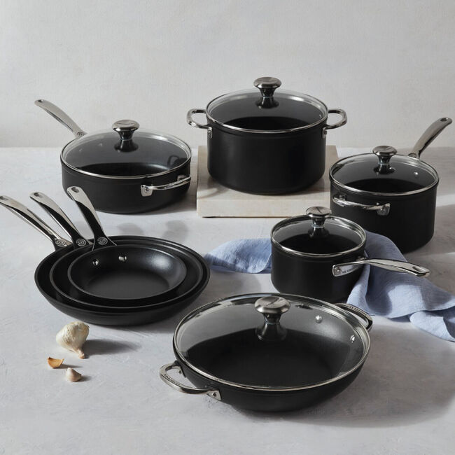 Le Creuset Toughened Non-Stick PRO 13-Piece Cookware Set