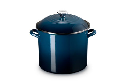 Le Creuset Traditional 12qt Stockpot