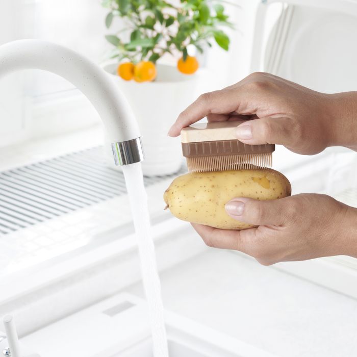 HIC Spud Dude Potato Scrub Brush - Thumbnail 4