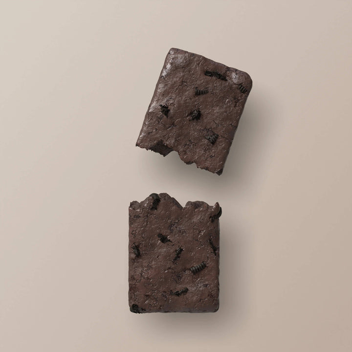 Mint Cookies and Cream Protein Bar