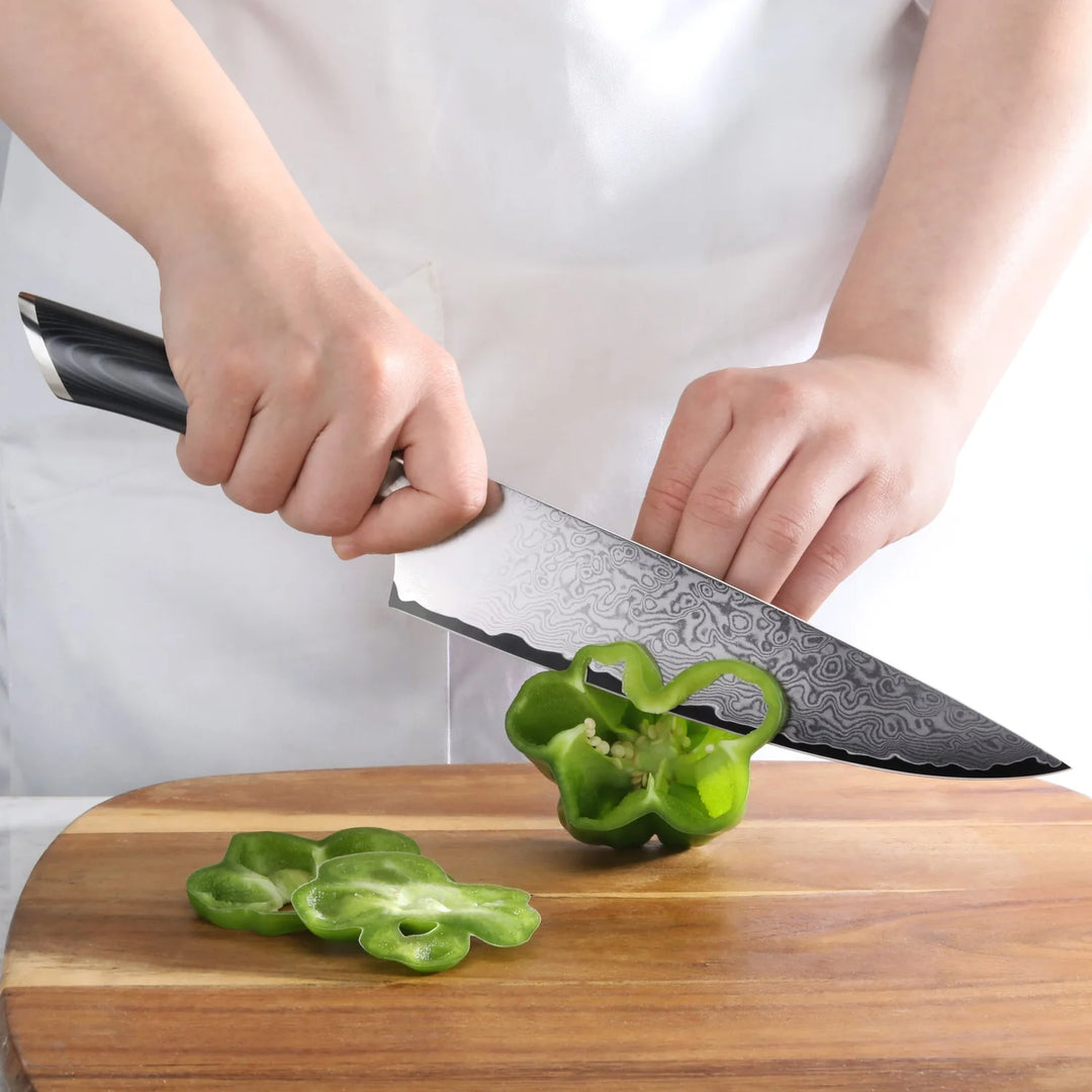 Kuro Series 8" Chef's Knife with Sheath
