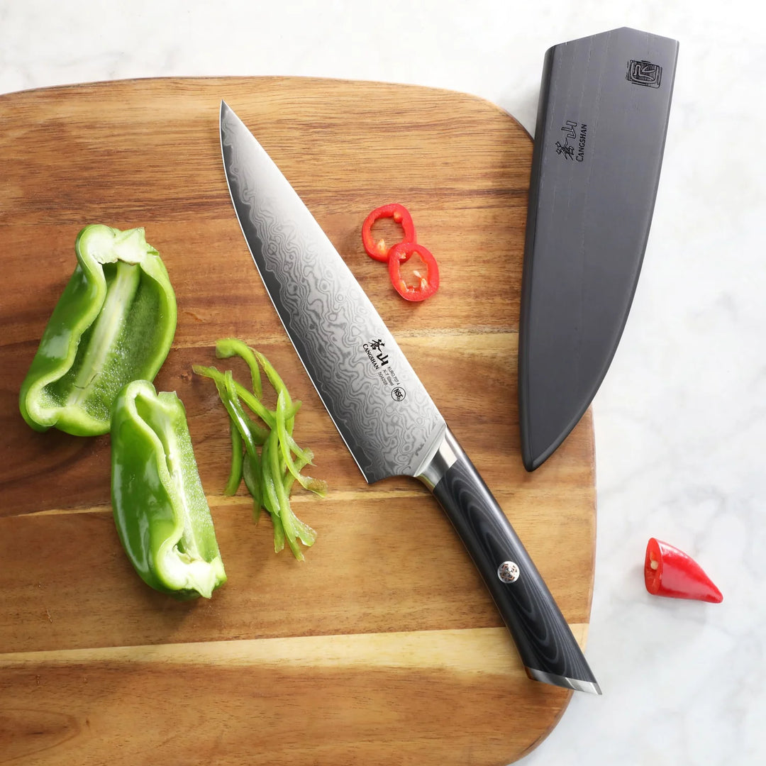 Kuro Series 8" Chef's Knife with Sheath