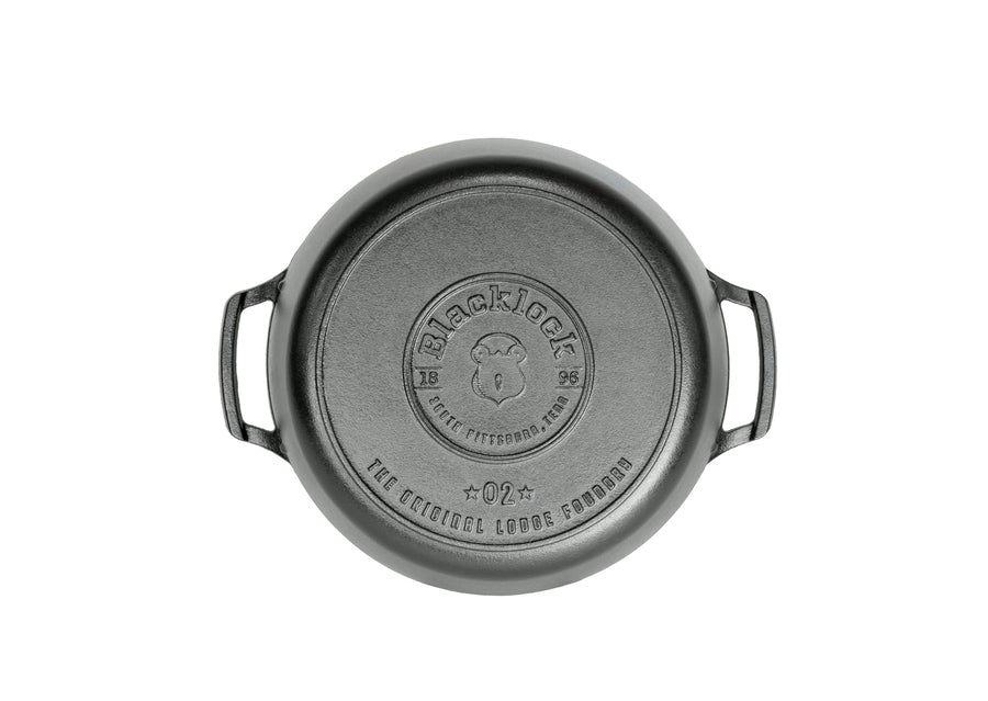 Lodge Blacklock 5.5 Qt Triple Seasoned Cast Iron Dutch Oven