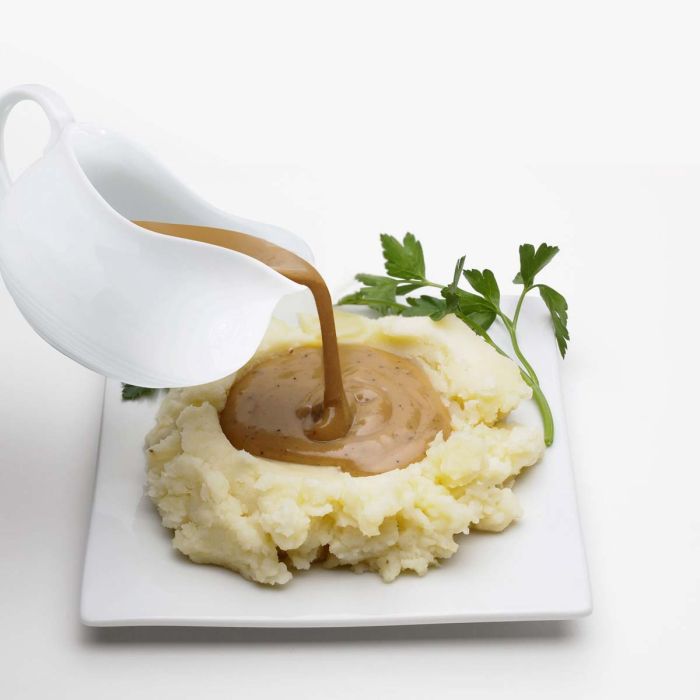Gravy Boat with Saucer 24oz