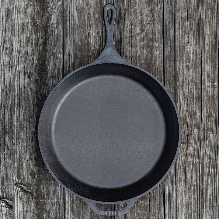 15" Seasoned Cast Iron Skillet