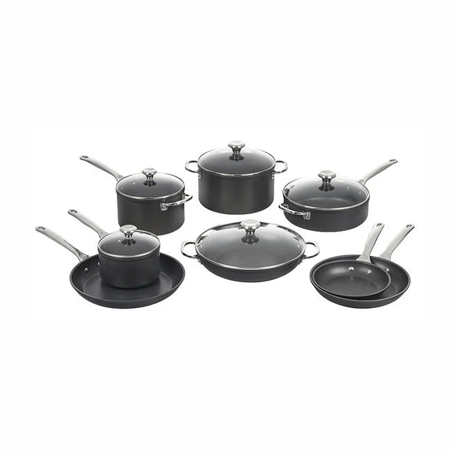 Le Creuset Toughened Non-Stick PRO 13-Piece Cookware Set