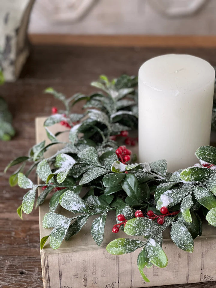 Holly Jolly Greens Wreath, 19"