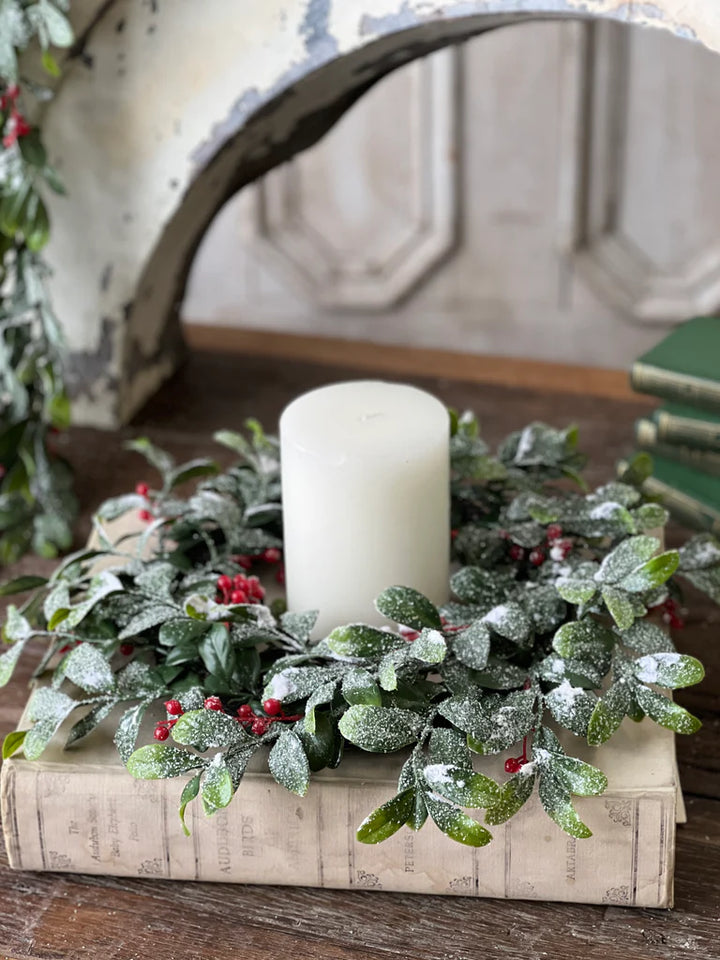 Holly Jolly Greens Wreath, 19"