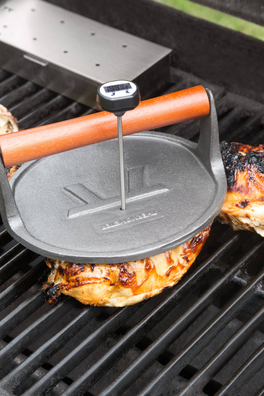 Outset Cast Iron Round Grill Press, 8" x 3.25"