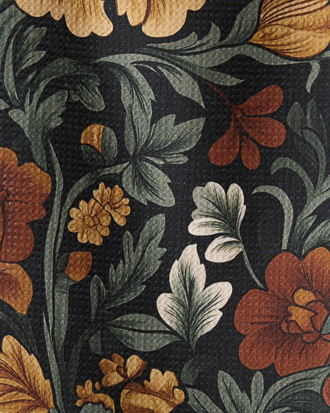 Classic Foliage Bar Towel