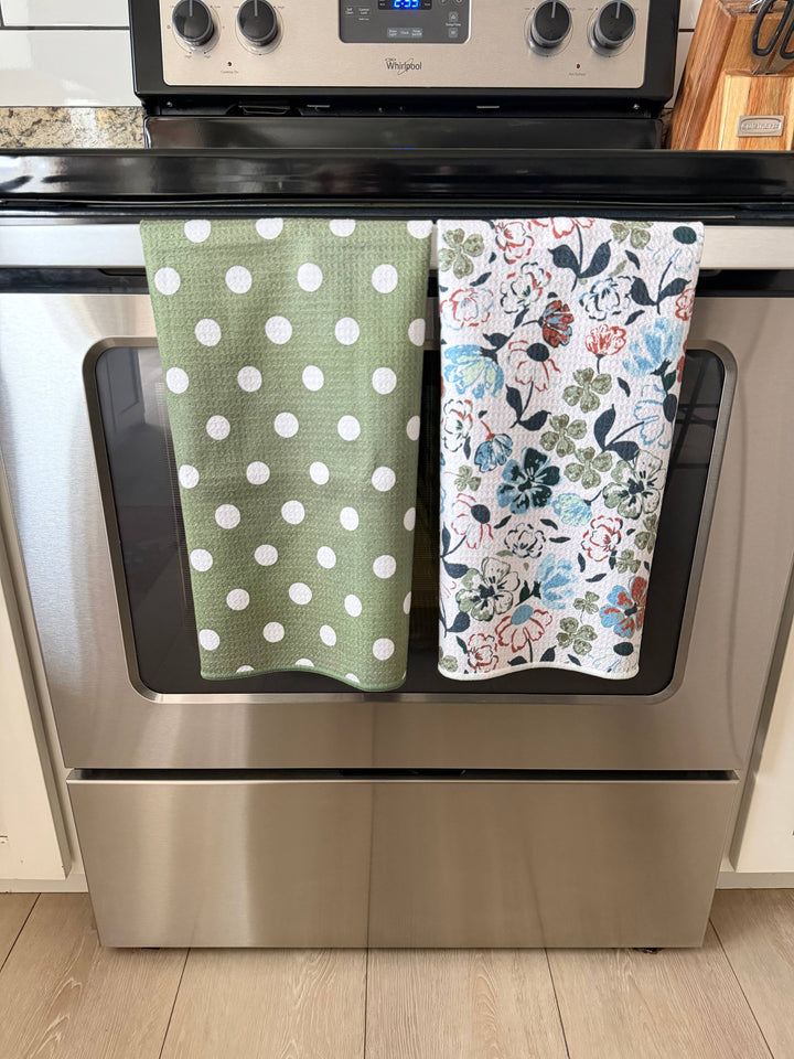 Eileen: Double-Sided Hand Towel