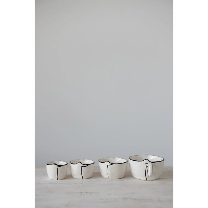 White with Black Rim, Set of 4 Measuring Cups