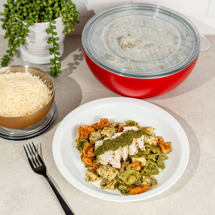 Garden Party Go-To: Serving Bowl in Strawberry