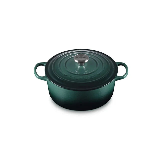 Le Creuset Signature Round Dutch Oven 5.5qt