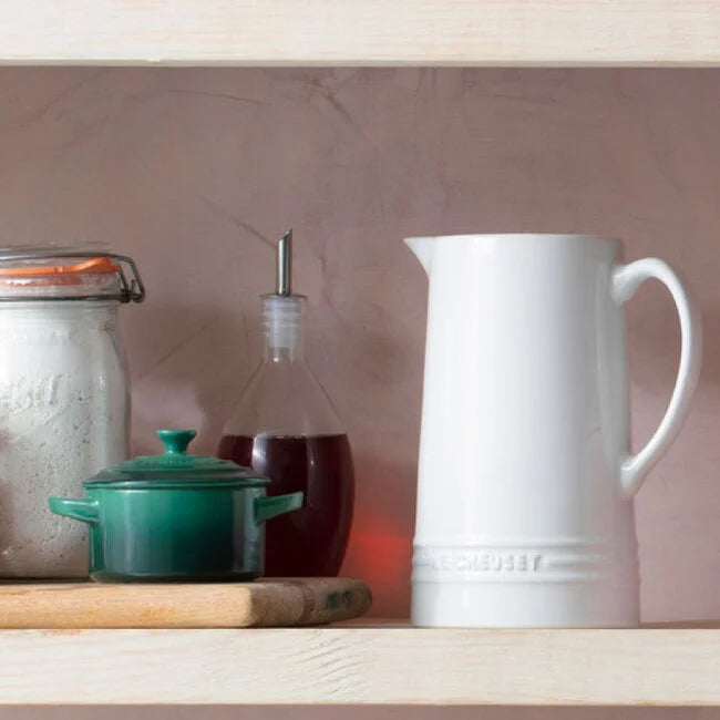 Le Creuset Signature Pitcher, 1.6qt