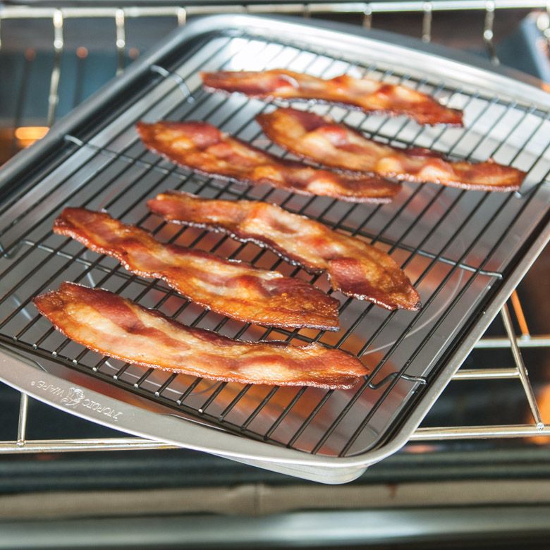 Nordicware Oven Crisp Baking Tray – The Cook's Nook