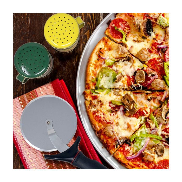  OXO Good Grips Non-Stick Pro Pizza Pan, 15 Inch: Home